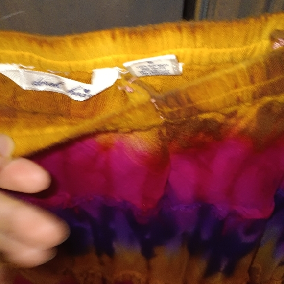Vibrant Multicolor Tie-Dye Skirt - Picture 4 of 6